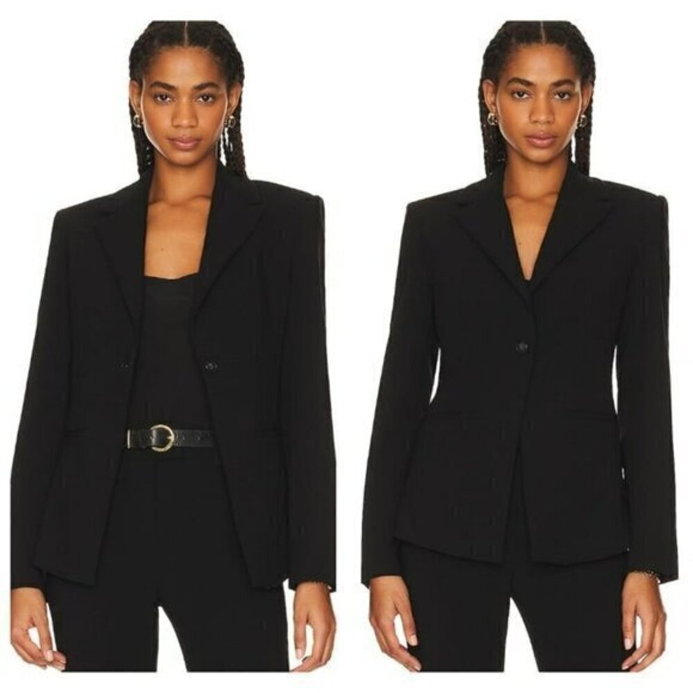 L'Academie The Slim Fitted Blazer- Black